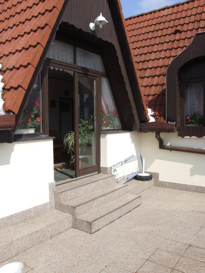 Révész Vendégház Harkány Exterior foto